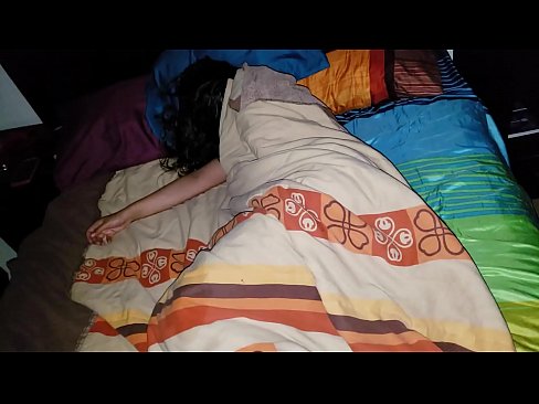 ❤️ Посинок ја кара својата млада маќеа додека таа спие. Супер порно на mk.pornplaybb.ru ❌️